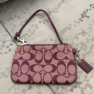Coach Signature Jacquard wristlet